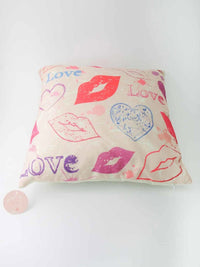 VALENTINE'S DAY LOVE HEART KISSES THROW PILLOWS