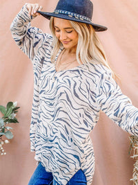 WOMEN'S LONG SLEEVE V-NECK ZEBRA PRINT TOP