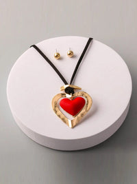 FASHION STUD EARRINGS & HEART PENDANT NECKLACE SET