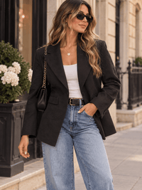 WOMEN'S LONG SLEEVE BUTTON CLOSURE FRONT POCKETS DETAILED BLAZER