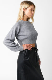 WOMEN'S LONG SLEEVE PULLOVER CROP SWEATER