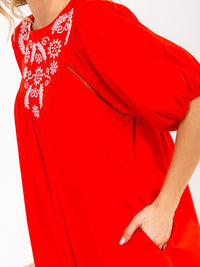 WOMEN'S SHORT PUFF SLEEVE FRONT POCKETS EMBROIDERY DETAILED TUNIC MINI DRESS