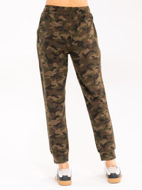WOMEN'S ELASTIC WAIST POCKETS CAMO PRINT JOGGER LEG PANTS