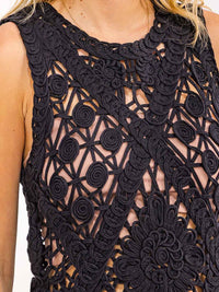 WOMEN'S SLEEVELESS CROCHET TANK TOP