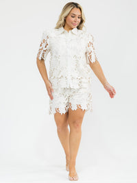 PLUS SIZE SHORT SLEEVE BLOUSE & ELASTIC WAIST SHORTS CROCHET 2PC. SET