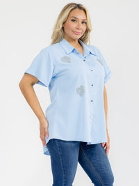 PLUS SIZE SHORT SLEEVE BUTTON UP STUDS HEART BLOUSE