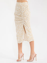 WOMEN'S ZIPPER CLOSURE SIDE SLIT RUCHED FLORAL MIDI SKIRT