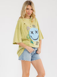 WOMEN'S SHORT SLEEVE DISTRESS GRAPHIC WASHED TOP