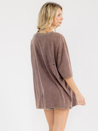 WOMEN'S SHORT SLEEVE DISTRESS GRAPHIC WASHED TOP