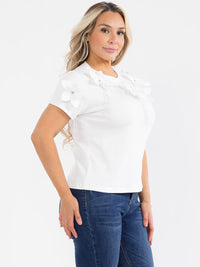 PLUS SIZE SHORT SLEEVE FLOWER STONES DETAILED TOP