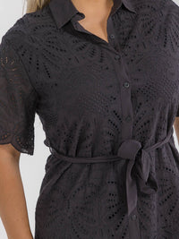 PLUS SIZE SHORT SLEEVE BUTTON UP SELF TIE EYELET MINI DRESS