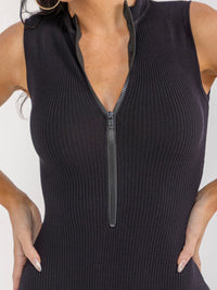 WOMEN'S SLEEVELESS MOCK NECK ZIP UP RIBBED ROMPER