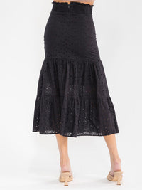 WOMEN'S ELASTIC WAIST FRONT SLIT EYELET MIDI SKIRT