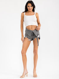 WOMEN'S ZIP UP BELTED POCKETS DISTRESS DENIM MINI SHORTS
