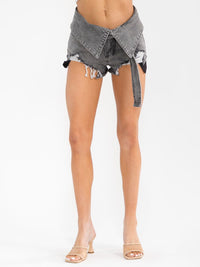 WOMEN'S ZIP UP BELTED POCKETS DISTRESS DENIM MINI SHORTS