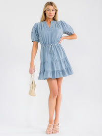 WOMEN'S SHORT SLEEVE V-NECK ELASTIC WAIST TIERED DENIM MINI DRESS