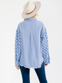 WOMEN'S LONG SLEEVE BUTTON CLOSURE FRONT POCKETS CHEKERS DENIM JACKET