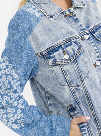 WOMEN'S LONG SLEEVE BUTTON UP FRONT POCKETS WASHED DENIM FLORAL JACKET