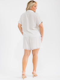 PLUS SIZE SHORT SLEEVE TOP & ELASTIC WAIST SHORTS LACE STRIPES 2PC. SET