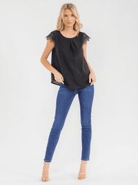 WOMEN'S SHORT CROCHET RUFFLE SLEEVE DETAILED BLOUSE