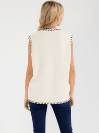 WOMEN'S SLEEVELESS TRIM DETAILED KNITTED TOP