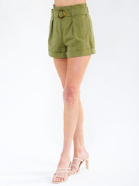 WOMEN'S BUTTON CLOSURE FRONT POCKETS BELTED MINI SHORTS