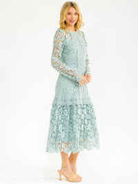 WOMEN'S LONG SLEEVE RUFFLE BOTTOM HEM CROCHET MAXI DRESS