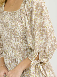 WOMEN'S 3/4 SLEEVE SMOCK FIT & FLARE FLORAL MINI DRESS