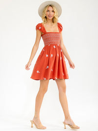 WOMEN'S SHORT SLEEVE SQUARE NECK SMOCK EMBROIDERY MINI DRESS