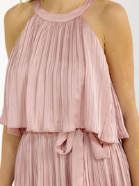 WOMEN'S SLEEVELESS ELASTIC WAIST RUFFLE MINI DRESS