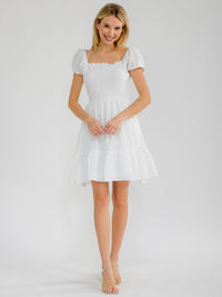 WOMEN'S SHORT SLEEVE SQUARE NECK FRONT POCKETS SMOCK MINI DRESS