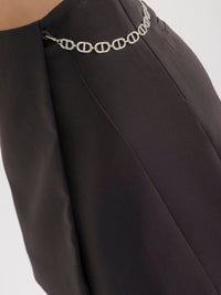 WOMEN'S ZIP UP SURPLICE CHAIN DETAILED MINI SKIRT