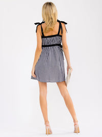 WOMEN'S SLEEVELESS ADJUSTABLE STRAPS PLAID MINI DRESS