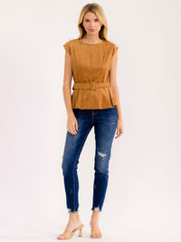 WOMEN'S SLEEVELESS BELTED VELVET TOP