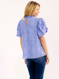 WOMEN'S SHORT PUFF SLEEVE MOCK NECK EYELET BLOUSE