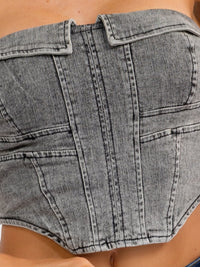WOMEN'S SLEEVELESS SMOCK WASHED DENIM CROP TOP