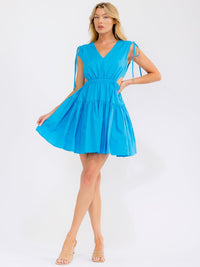 WOMEN'S SLEEVELESS V-NECK SIDE CUT OUT MINI DRESS