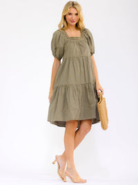 WOMEN'S SHORT PUFF SLEEVE SQUARE NECK FRONT POCKETS TIERED PLAID MINI DRESS