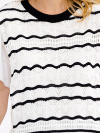 WOMEN'S SHORT SLEEVE KNIT CONTRAST STRIPES BLOUSE