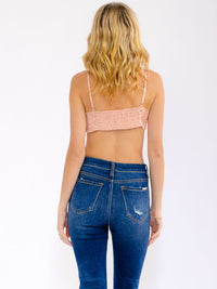 WOMEN'S SLEEVELESS FRINT KNOT SMOCK BACK CROP TOP
