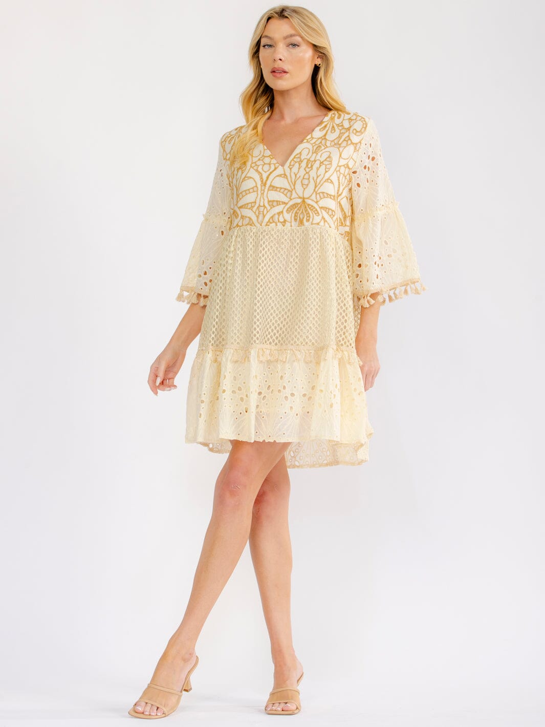 WOMEN'S 3/4 BELL SLEEVE V-NECK CROCHET SHIMMER MINI DRESS CREAM / 2S-2M-2L