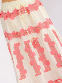 WOMEN'S ELASTIC WAIST TIERED FLOWER CROCHET MAXI SKIRT