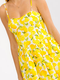 WOMEN'S SLEEVELESS FRONT POCKETS FIT & FLARE LEMON PRINT MINI DRESS