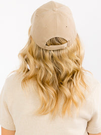 WOMEN'S SOLID ADJUSTABLE STRAP BASEBALL CAPS