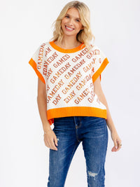 WOMEN'S SHORT SLEEVE GAMEDAY GRAPHIC KNIT SWEATER TOP