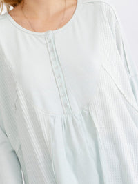 WOMEN'S LONG SLEEVE BUTTON UP HIGH-LOW OVERSIZED CONTRAST TOP