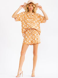WOMEN'S SHORT SLEEVE BLOUSE & ELASTIC WAIST SHORTS MULTI PRINT 2PC. SET