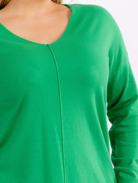PLUS SIZE LONG SLEEVE V-NECK HIGH-LOW PULLOVER SWEATER