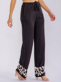 WOMEN'S ELASTIC WAIST POCKETS STRAIGHT LEG EMBROIDERY PANTS