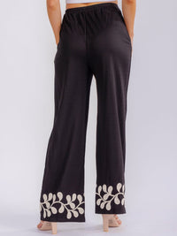 WOMEN'S ELASTIC WAIST POCKETS STRAIGHT LEG EMBROIDERY PANTS